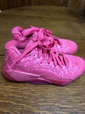 Nike air Jordan Zion Kids Pink Athletic Sneakers